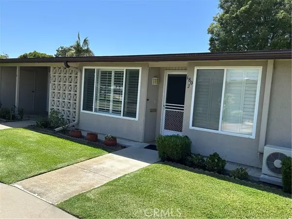 13361 N. Fairfield #180J, Seal Beach, CA 90740