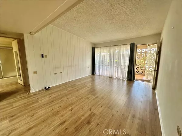 Seal Beach, CA 90740,13620 Alderwood Ln. #76D