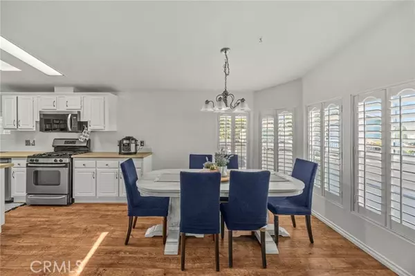 Laguna Hills, CA 92653,23301 Ridge Route Drive #229