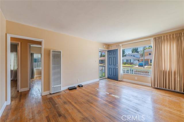 Lakewood, CA 90712,5532 Pearce Avenue