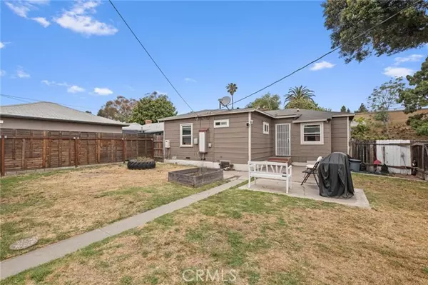 Long Beach, CA 90805,1040 E 67th Street