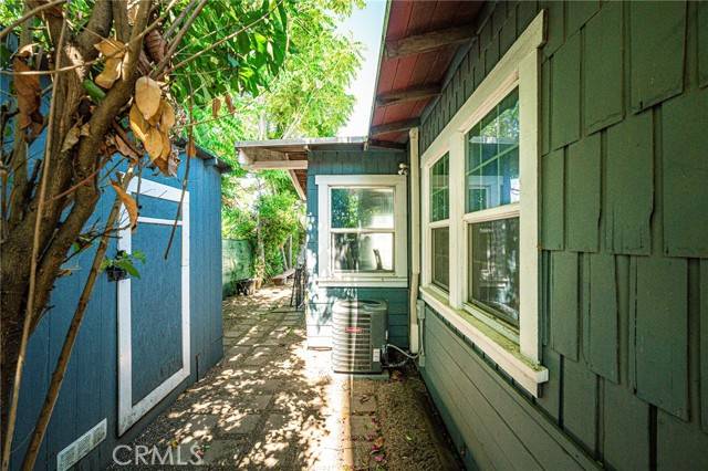 Pomona, CA 91767,220 Palm Place