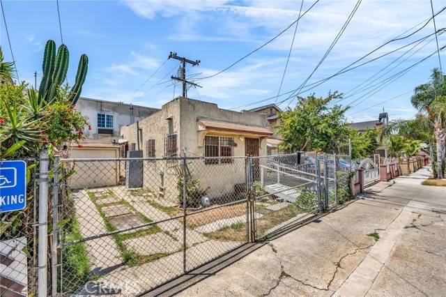 1819 Cerritos Avenue, Long Beach, CA 90806