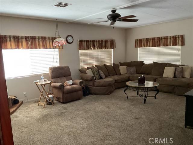 Corona, CA 92878,4901 Green River Road #248