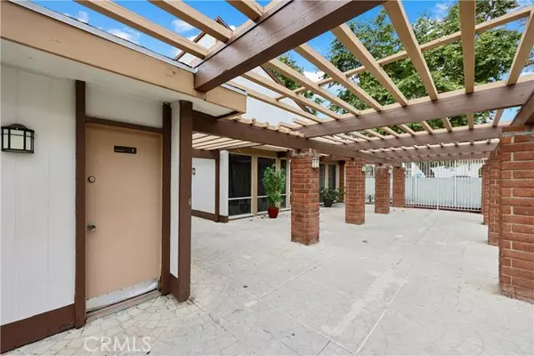 Santa Ana, CA 92704,2511 W Sunflower Avenue #B3