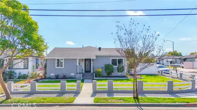 Long Beach, CA 90807,1402 E Luray Street