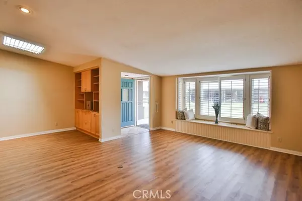 Seal Beach, CA 90740,1240 Oakmont #52J