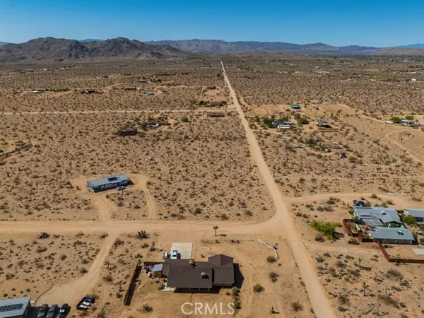 Joshua Tree, CA 92252,60119 Sunny Sands Drive