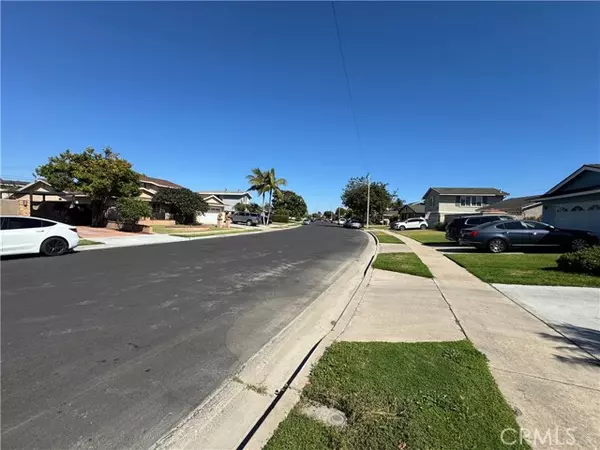 Fountain Valley, CA 92708,16763 Daisy Avenue