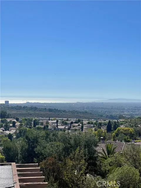 Irvine, CA 92603,25 Village Way