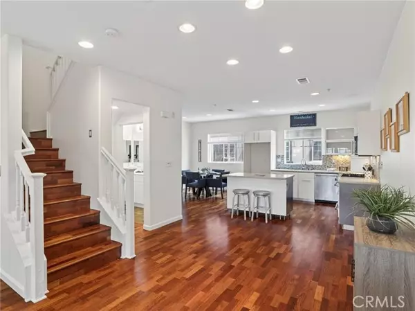 Harbor City (los Angeles), CA 90710,1285 Riverrock Road