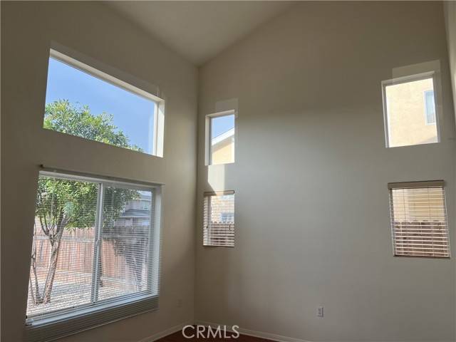 North Hollywood (los Angeles), CA 91605,12038 Ratner Street