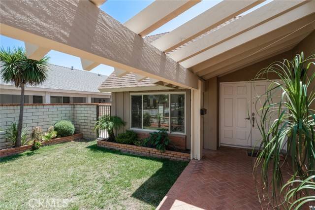 Tustin, CA 92780,14652 Devonshire Avenue