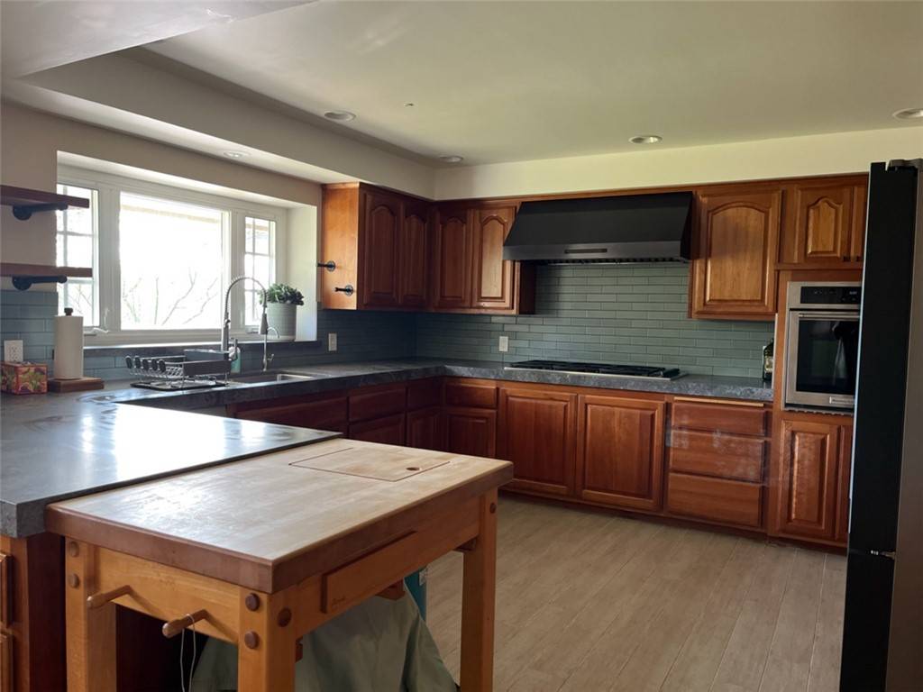 Orange, CA 92867,3105 E Blueridge Avenue