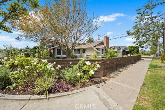 Los Alamitos, CA 90720,3272 Woodstock Road