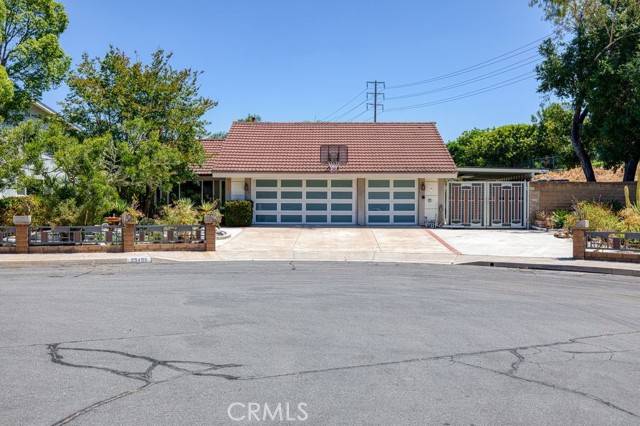 Lake Forest (el Toro), CA 92630,25495 Morningstar Road