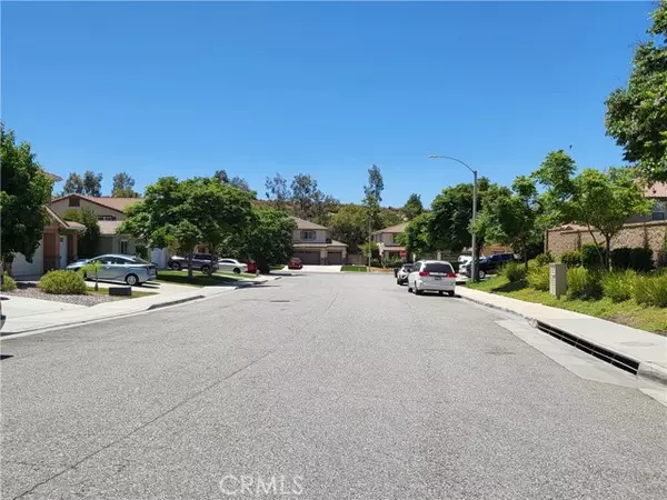 Lake Elsinore, CA 92532,53020 Climber Court