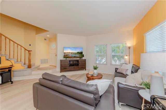 La Mirada, CA 90638,15034 Ocaso Avenue