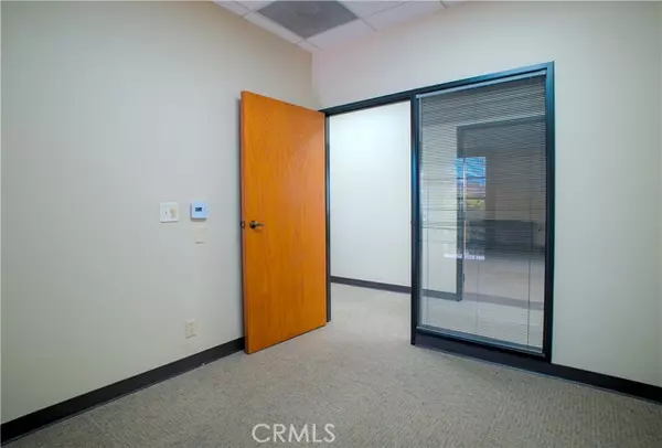 Santa Ana, CA 92701,1611 E 4th Street