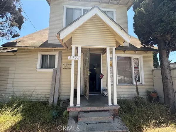 2720 E Wall Street, Signal Hill, CA 90755