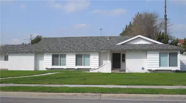 1435 W Westmont Drive, Anaheim, CA 92801