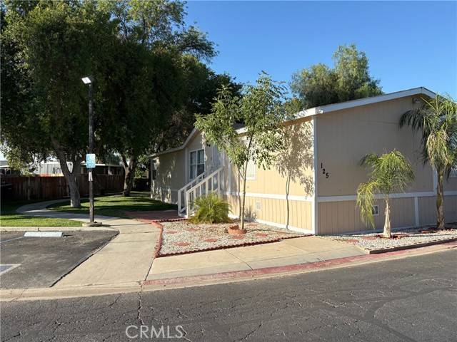 Perris, CA 92571,350 E San Jacinto Avenue #125