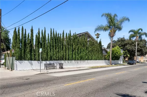 Santa Ana, CA 92701,930 S Birch Street
