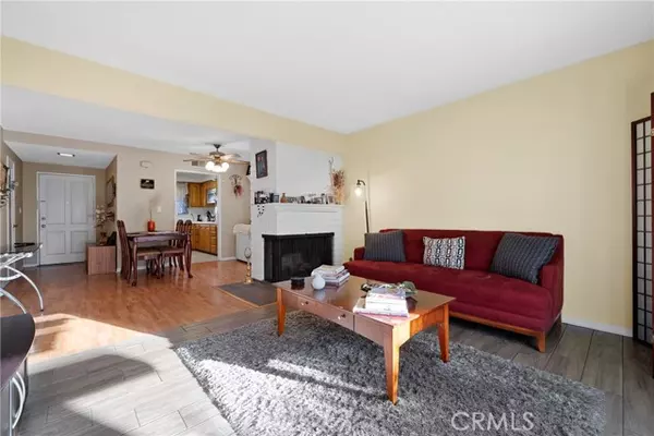 Tustin, CA 92780,1076 Mitchell Avenue