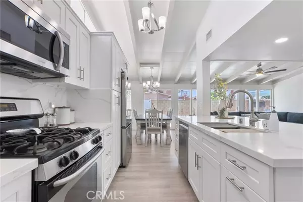 Whittier, CA 90603,10824 Groveside Avenue