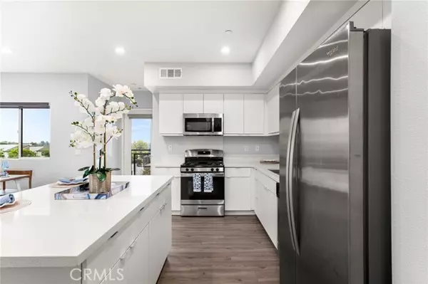 400 W Central Avenue #307, Brea, CA 92821
