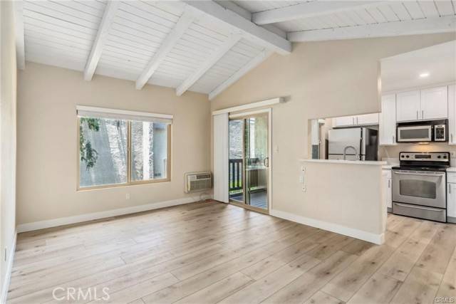1345 Cabrillo Park Drive #G6, Santa Ana, CA 92701