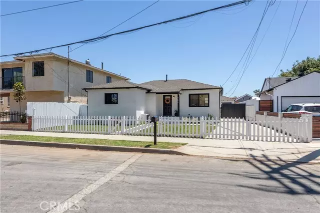3240 Pacific Avenue, Long Beach, CA 90807