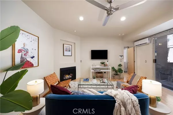 Long Beach, CA 90802,640 W 4th Street #316