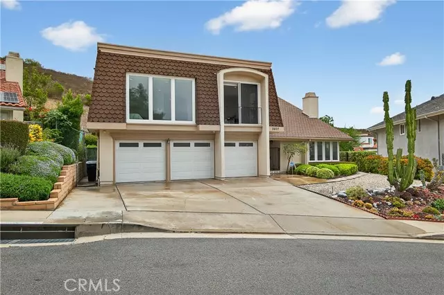San Clemente, CA 92673,3807 Via Manzana