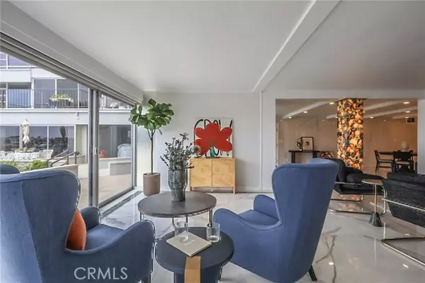 Corona Del Mar (newport Beach), CA 92625,2525 Ocean Boulevard #C-1