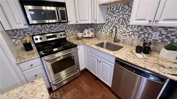 Long Beach, CA 90815,4138 E Mendez Street #311
