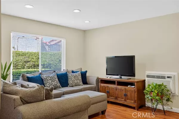 Corona, CA 92882,1535 Border Avenue #C