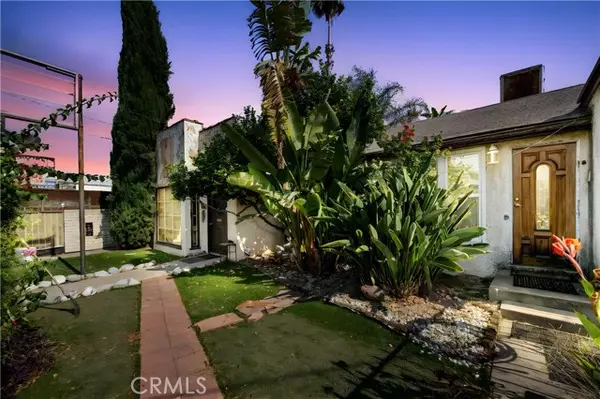 North Hollywood (los Angeles), CA 91601,11170 Burbank Boulevard