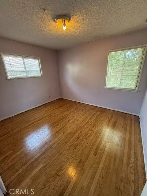 Long Beach, CA 90805,141 W Scott Street
