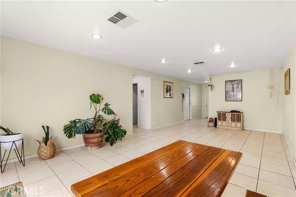 La Habra, CA 90631,305 N College Street