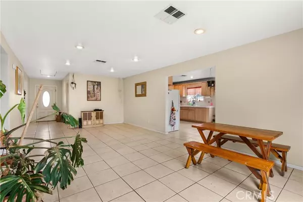 La Habra, CA 90631,305 N College Street