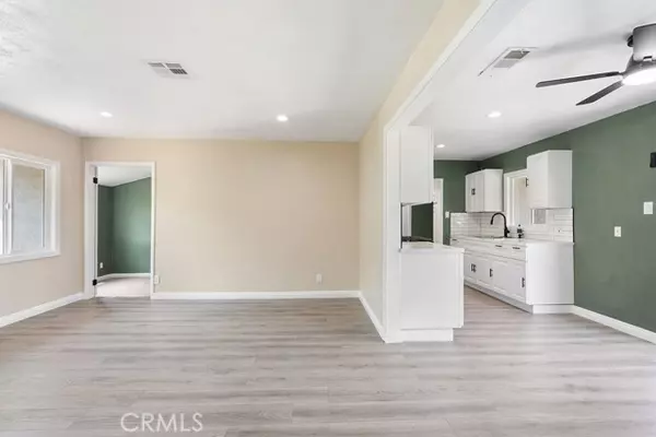 Corona, CA 92881,19170 Envoy Avenue