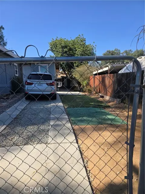 Lake Elsinore, CA 92532,18354 Walnut Avenue