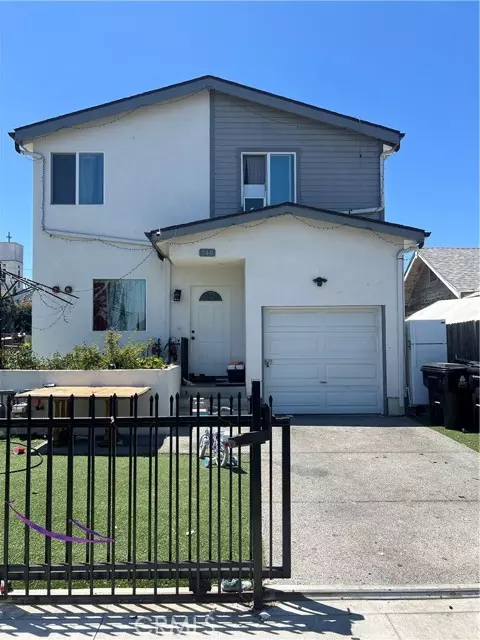 Los Angeles, CA 90011,948 E 42nd Place