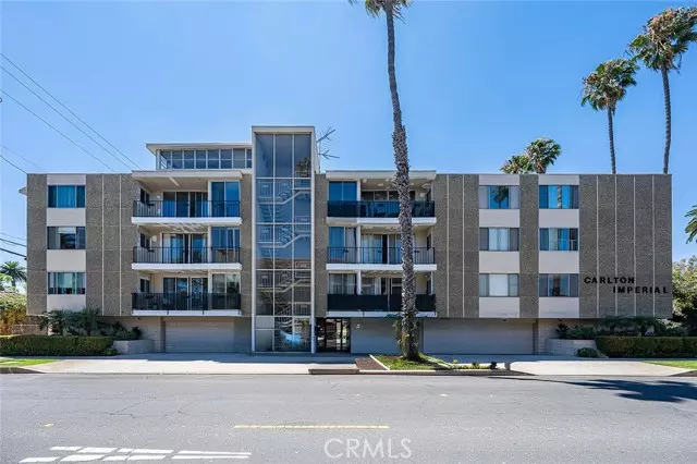 2772 E 2nd Street #E2, Long Beach, CA 90803