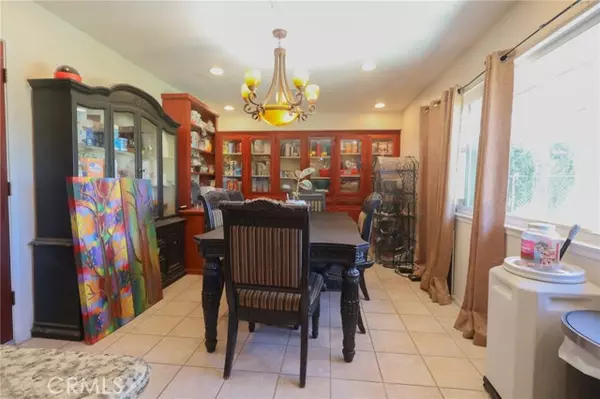 Barstow, CA 92311,31582 Clay River Road