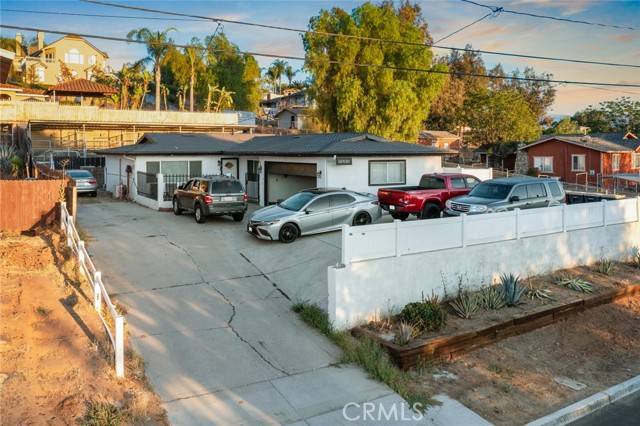 2633 Valley View Avenue, Norco, CA 92860