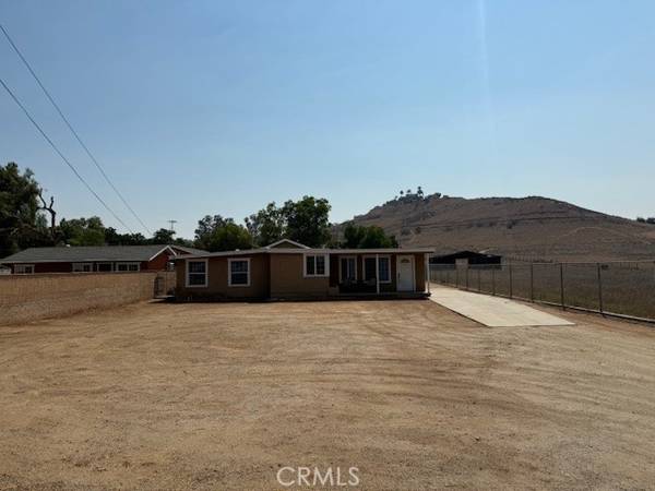 5878 Pedley Road, Jurupa Valley, CA 92509