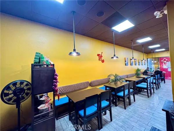 Garden Grove, CA 92844,9520 Garden Grove Blvd Boulevard