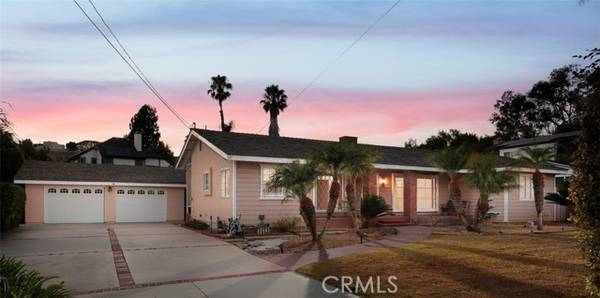 11211 Newport Ave., Tustin, CA 92705